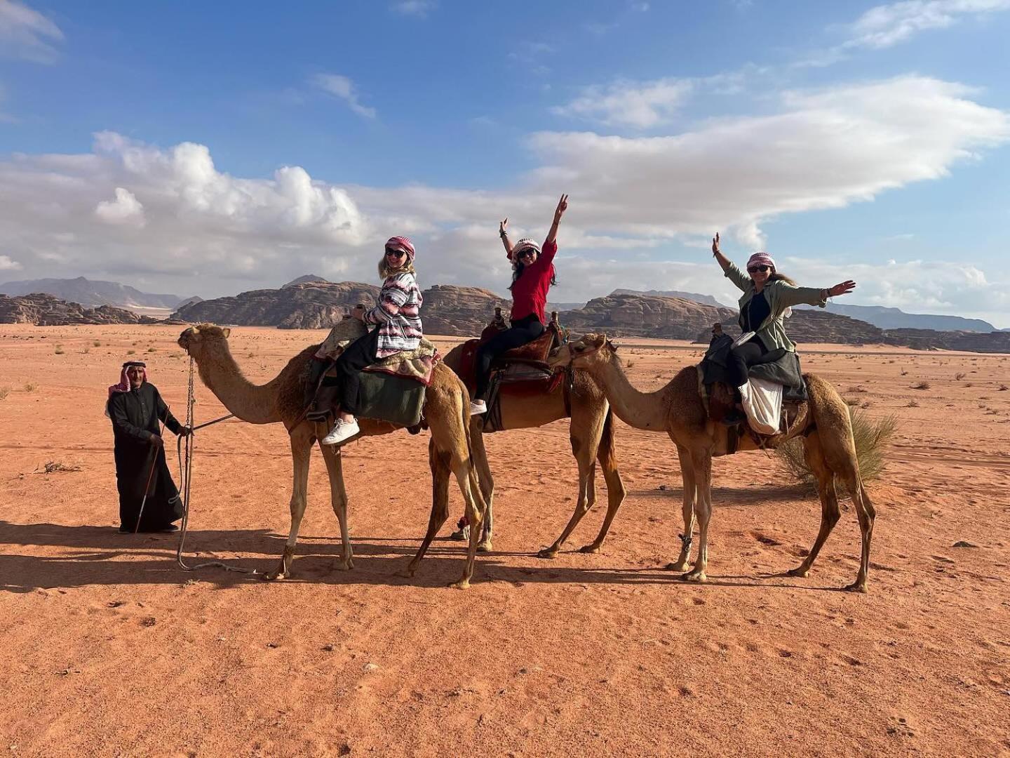 Flower Life Camp Wadi Rum Exterior foto