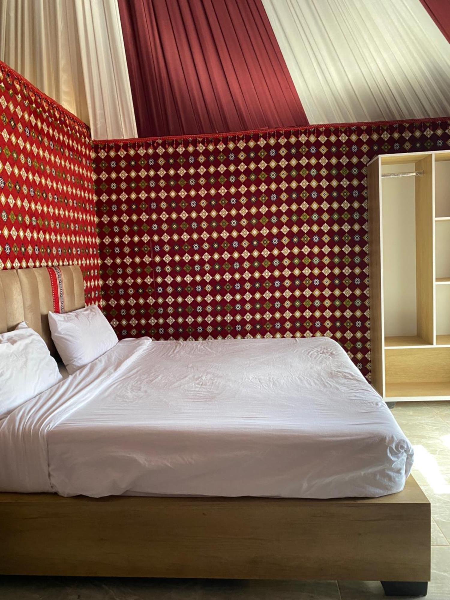 Flower Life Camp Wadi Rum Exterior foto